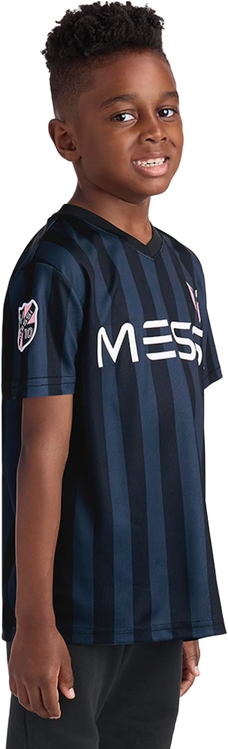 Boys' Lifestyle Short Sleeve Top, Loose-fit Shirt with Logo, Comfortable