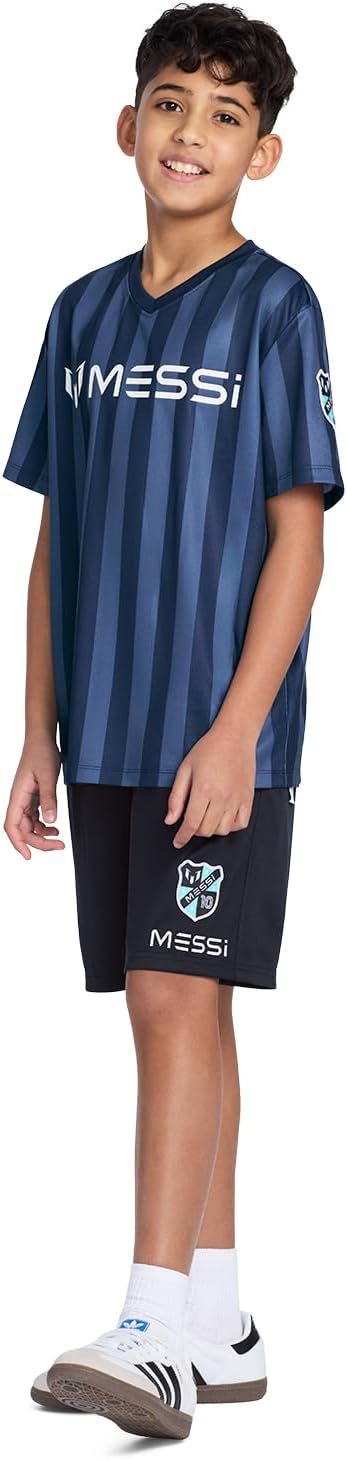 Boys' Lifestyle Short Sleeve Top, Loose-fit V-Neck Shirt with Logo, Comfortable