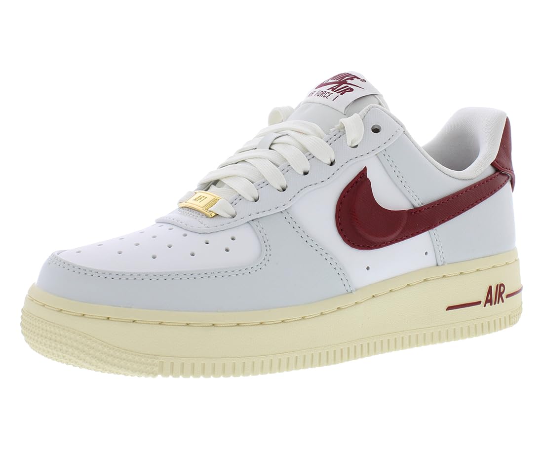 Nike Basketball Shoe