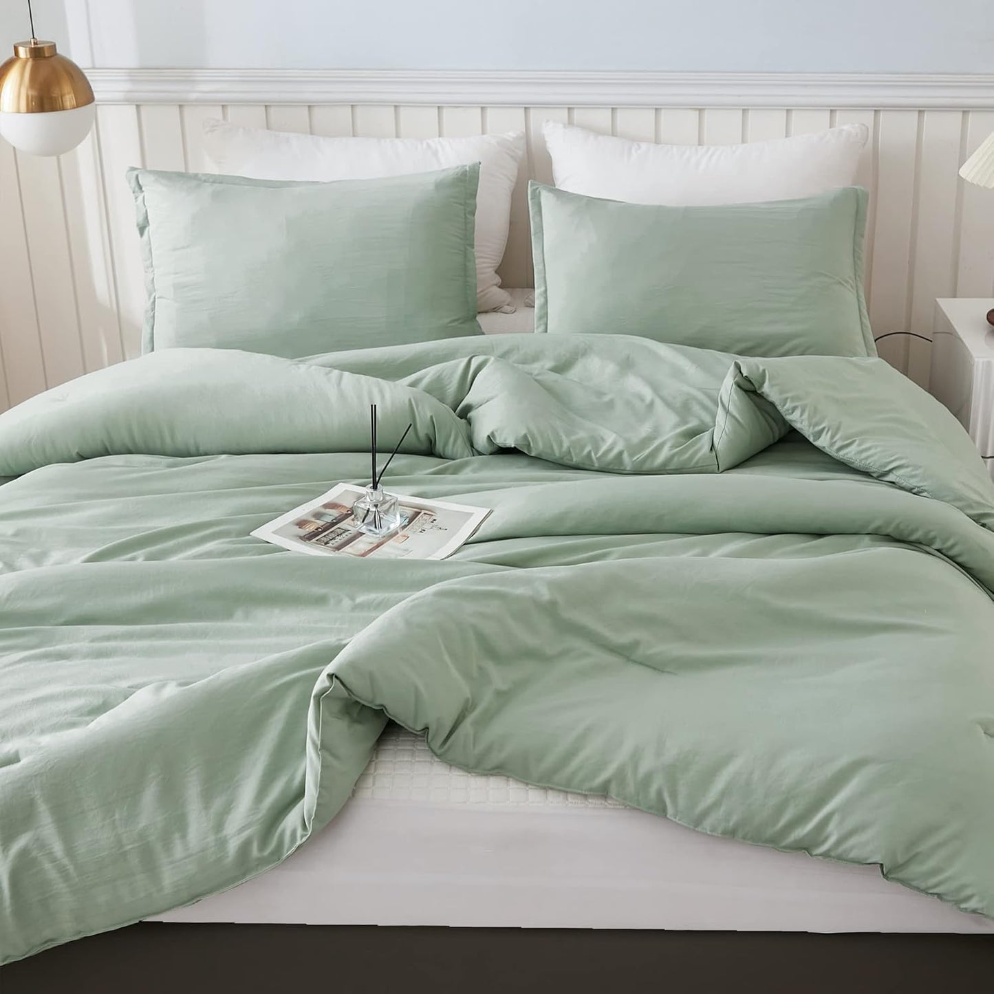 Litanika Queen Comforter Set Sage Green, 3 Pieces Lightweight Comforters Queen Size Solid Bedding Comforters Sets, Down Alternative Comforter Bed Set Quilt Blanket