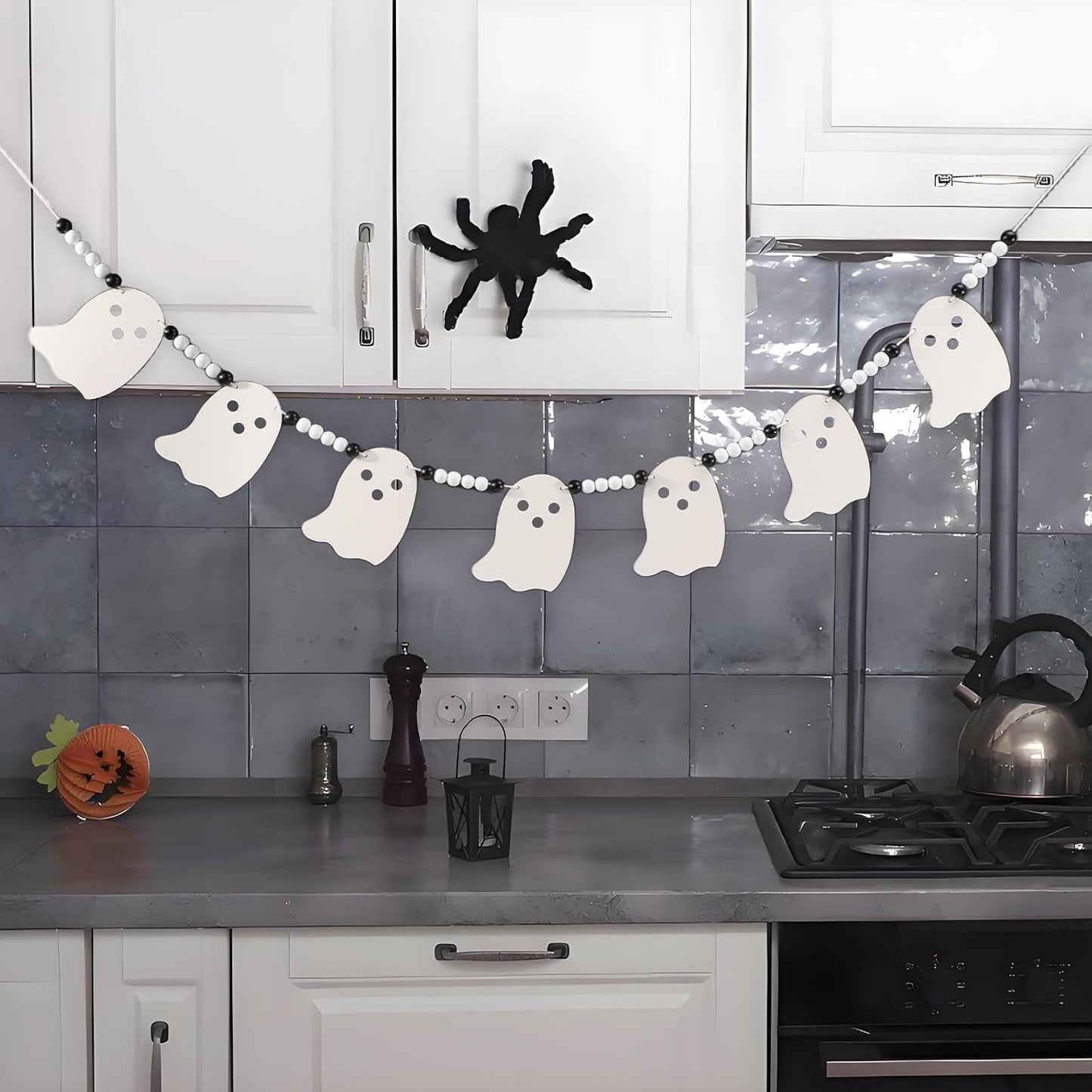 Cute Halloween Ghost Garland Decorations Indoor Outdoor, Wood Ghost Banner with Beads, Rustic Halloween Banner for Haunted House Party Decor
