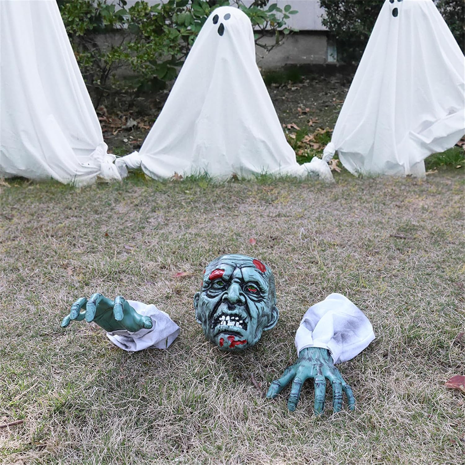 Realistic Zombie Garden Stakes Halloween Decorations Outdoor Yard Stakes Outside House Lawn Patio Party Graveyard Scenes Halloween Decor