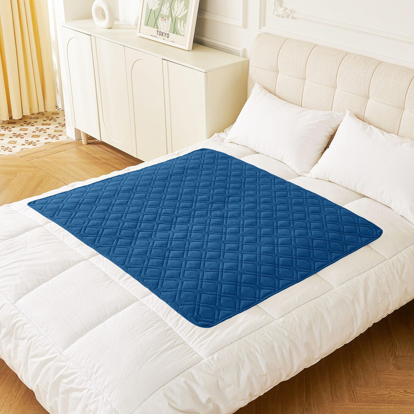 hyha Waterproof Dog Bed Blanket, Soft Pet Blankets, Waterproof Couch Cover for Dogs, Reversible Sofa Covers Washable for Furniture (30x70 Inch, Grey/Dark Grey)