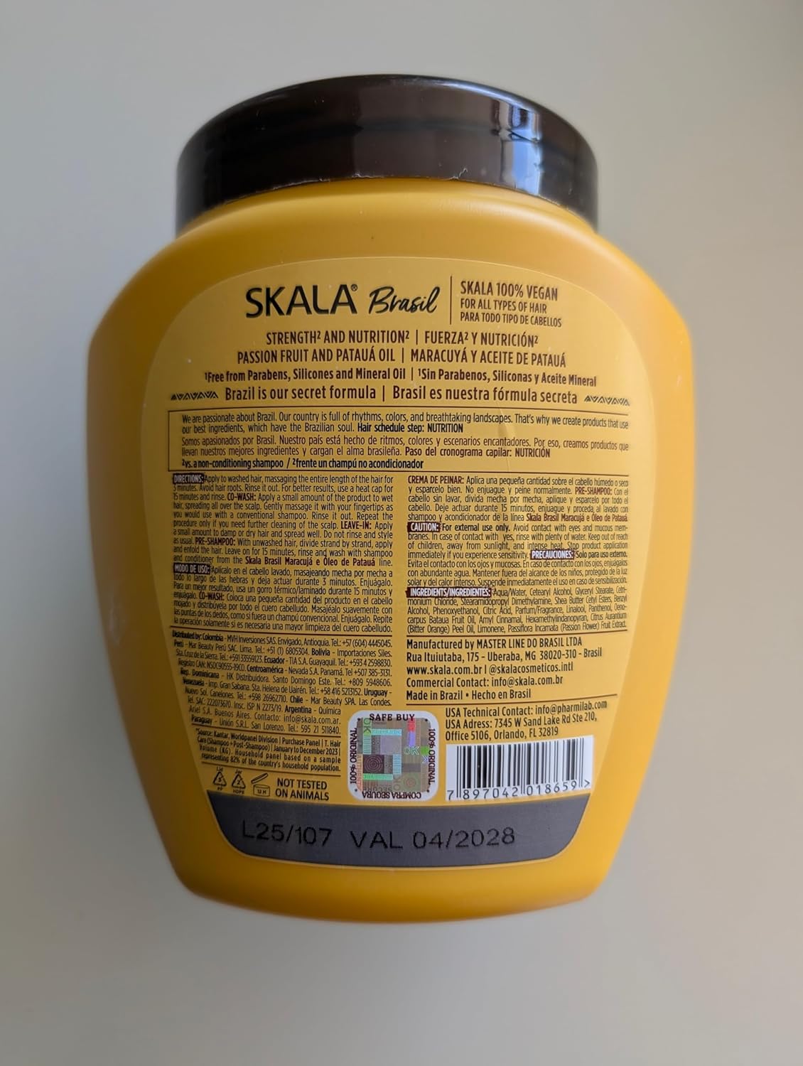 SKALA - Brasil - Creme de Tratamento 2 em 1 Maracuja e Oleo De Pataua 1 Kg - (Passion Fruit & Pataua Oil 2 in 1 Treatment Cream Net 35.27 Oz)