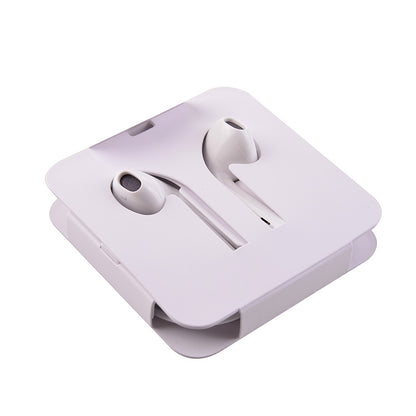 iPhone Wired Earbuds with Built-in Microphone and Volume Control, Noise Cancelling and Isolation Earphones, Compatible with iPhone 14/13/12/11/SE/X/XR/XS/8/7...