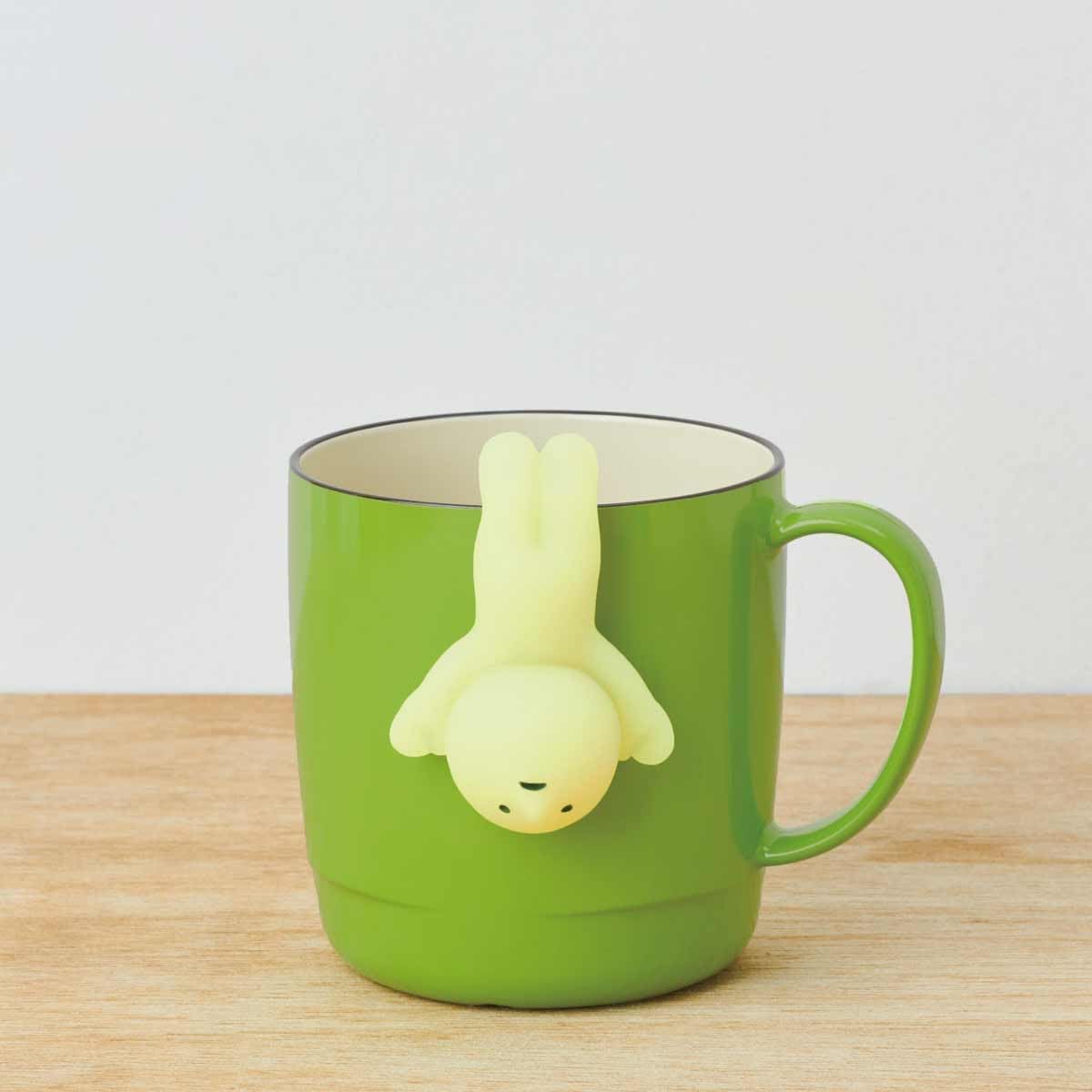 A phosphorescent Hippers series figure
