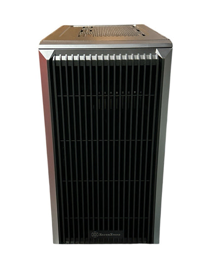 Silverstone SST-CS382 8-bay SAS-12G / SATA-6G Hot-Swap High Performance MicroATX