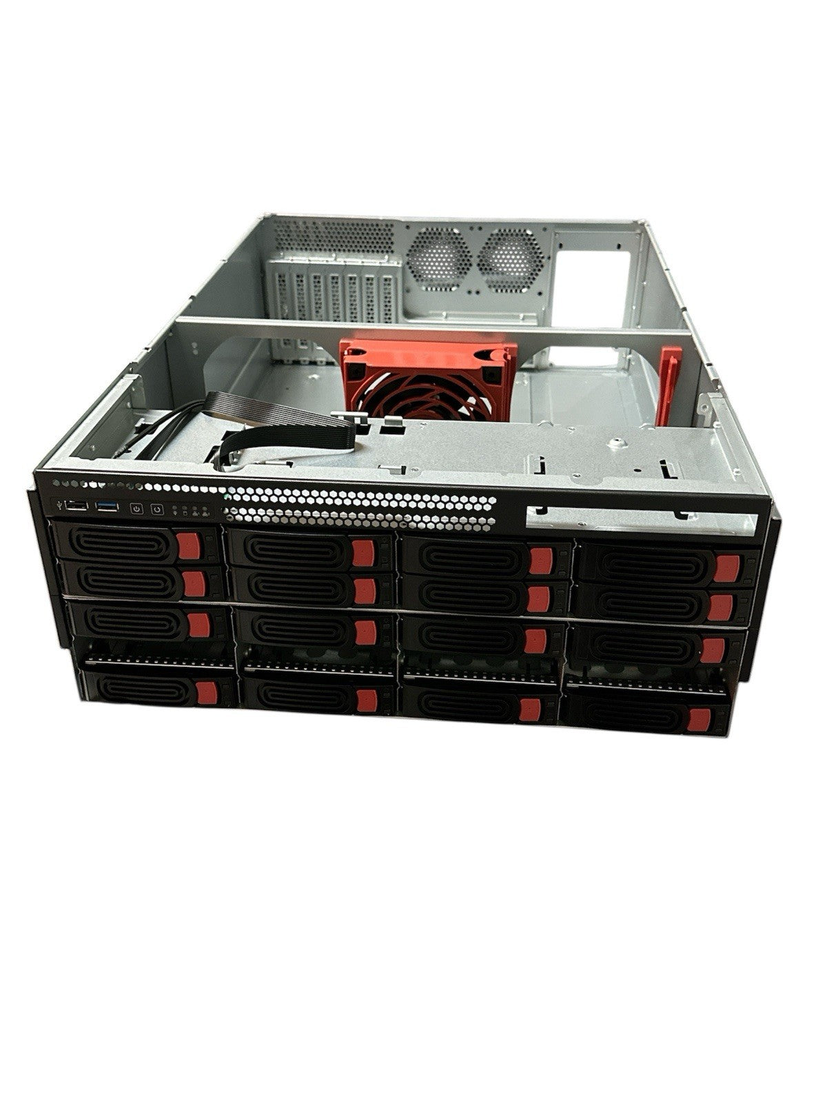 SilverStone RM43-320-RS 4U 20-bay 2.5" / 3.5" HDD / SSD Rackmount Storage (Read)