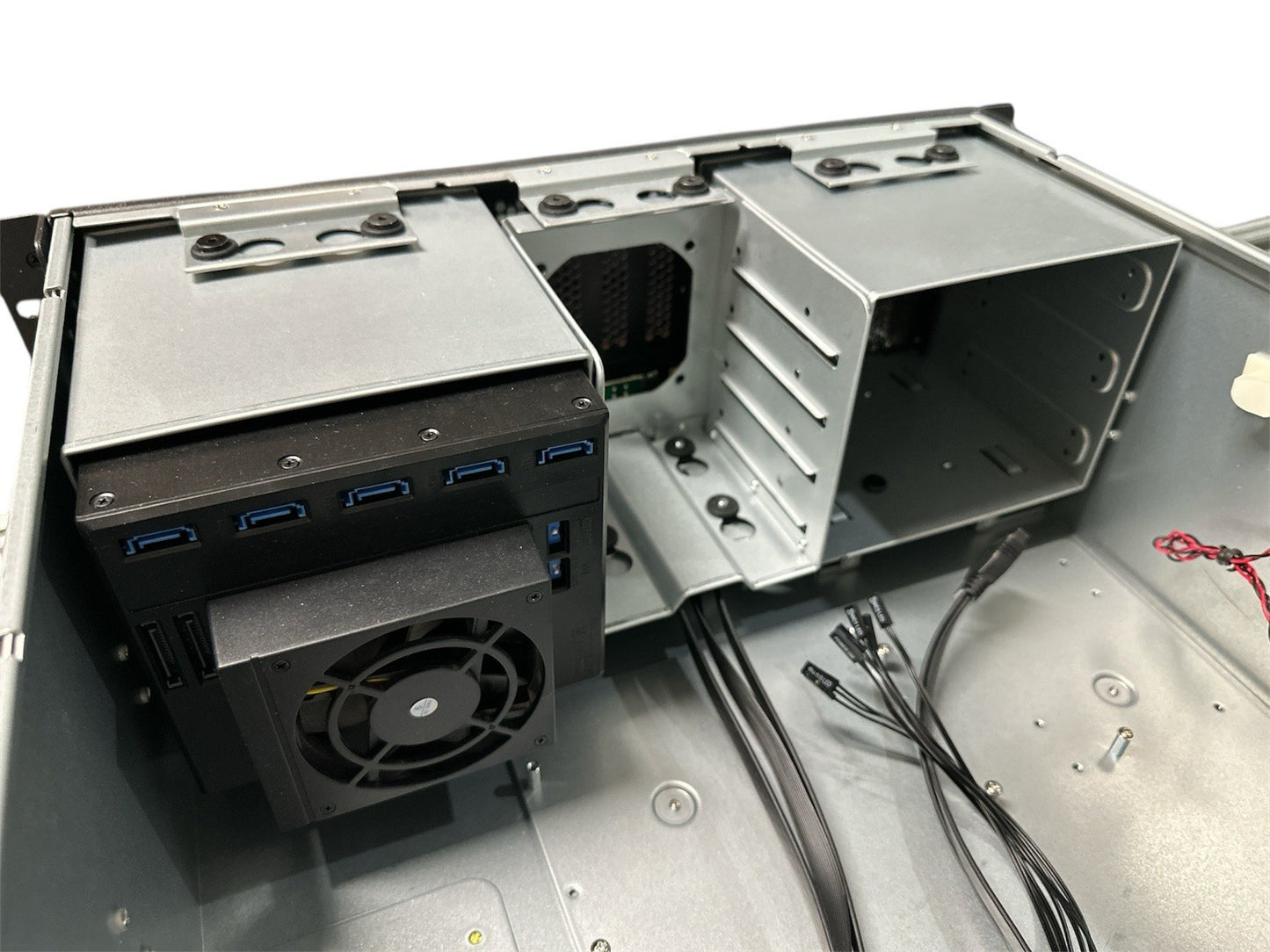 SilverStone RM41-H08 4U Rackmount Server Case w/ 5 Hot-Swap & 3 x 5.25 Bays