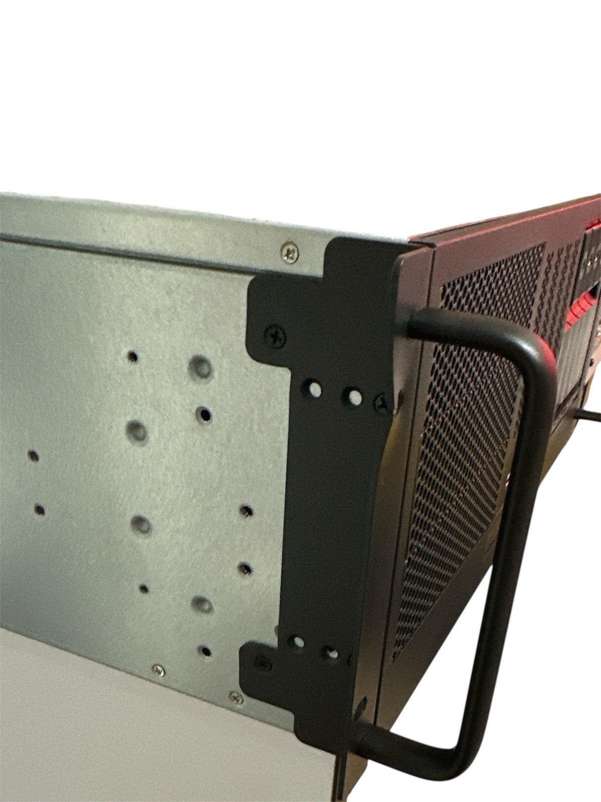 Silverstone 4U rackmount Server Case W/ 3x 5.25" drive bays, 5 x 3.5" Hot-Swap