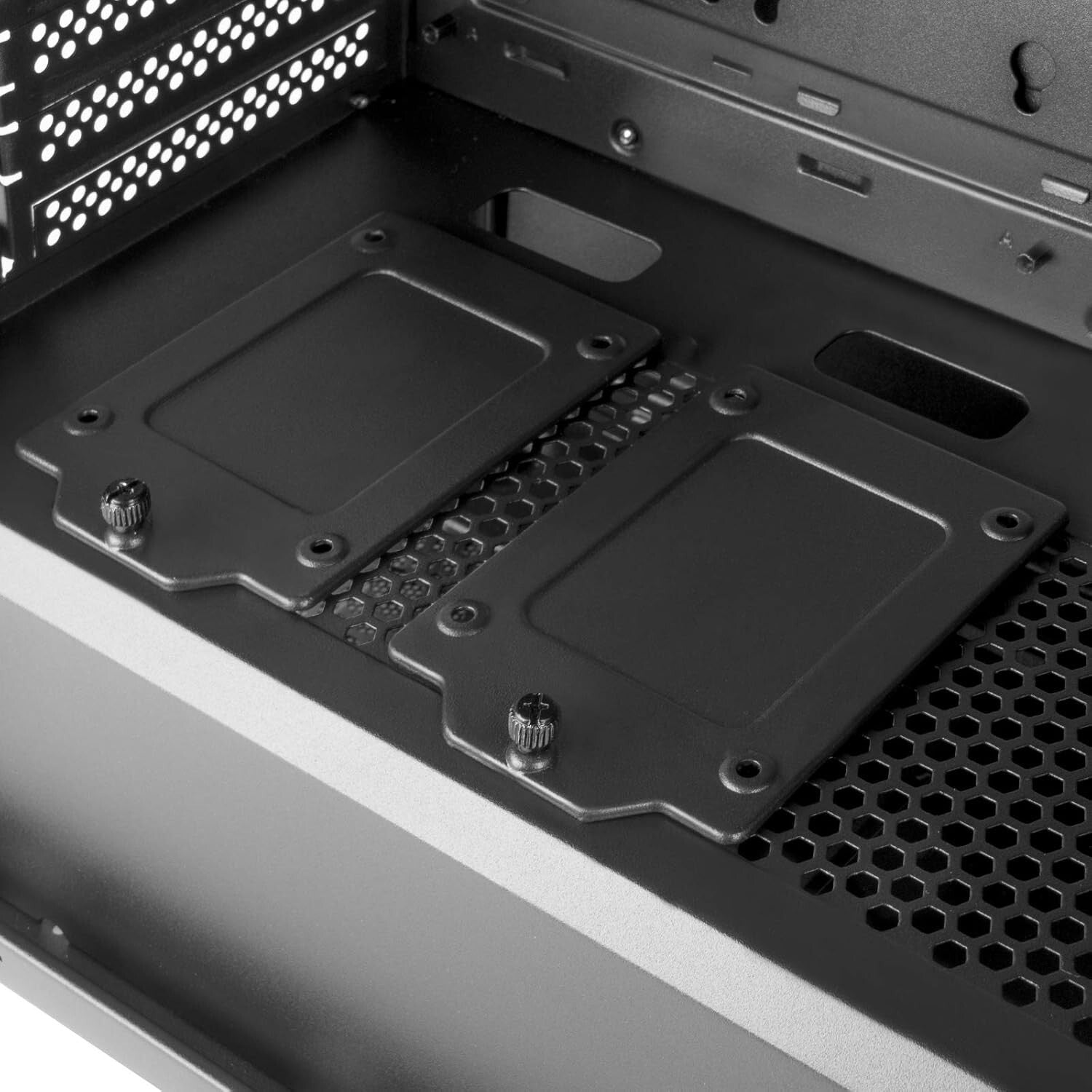 Silverstone FARA R1 PRO, Tempered Glass, mid Tower ATX Chassis with 4 ARGB Fans