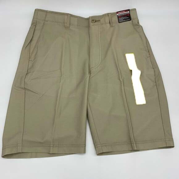 Bolle Mens Comfort Flex Performance Bermuda Shorts, SENECA ROCK, Size 40