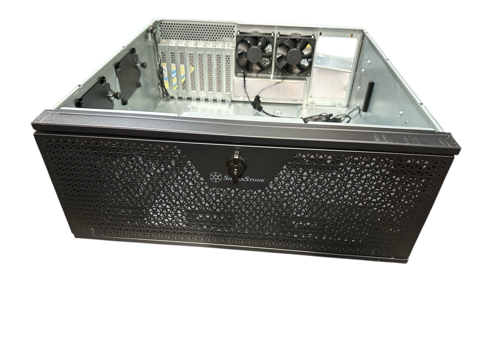 Silverstone RM44 4U Rackmount Server Chassis With liquid cooling Capability