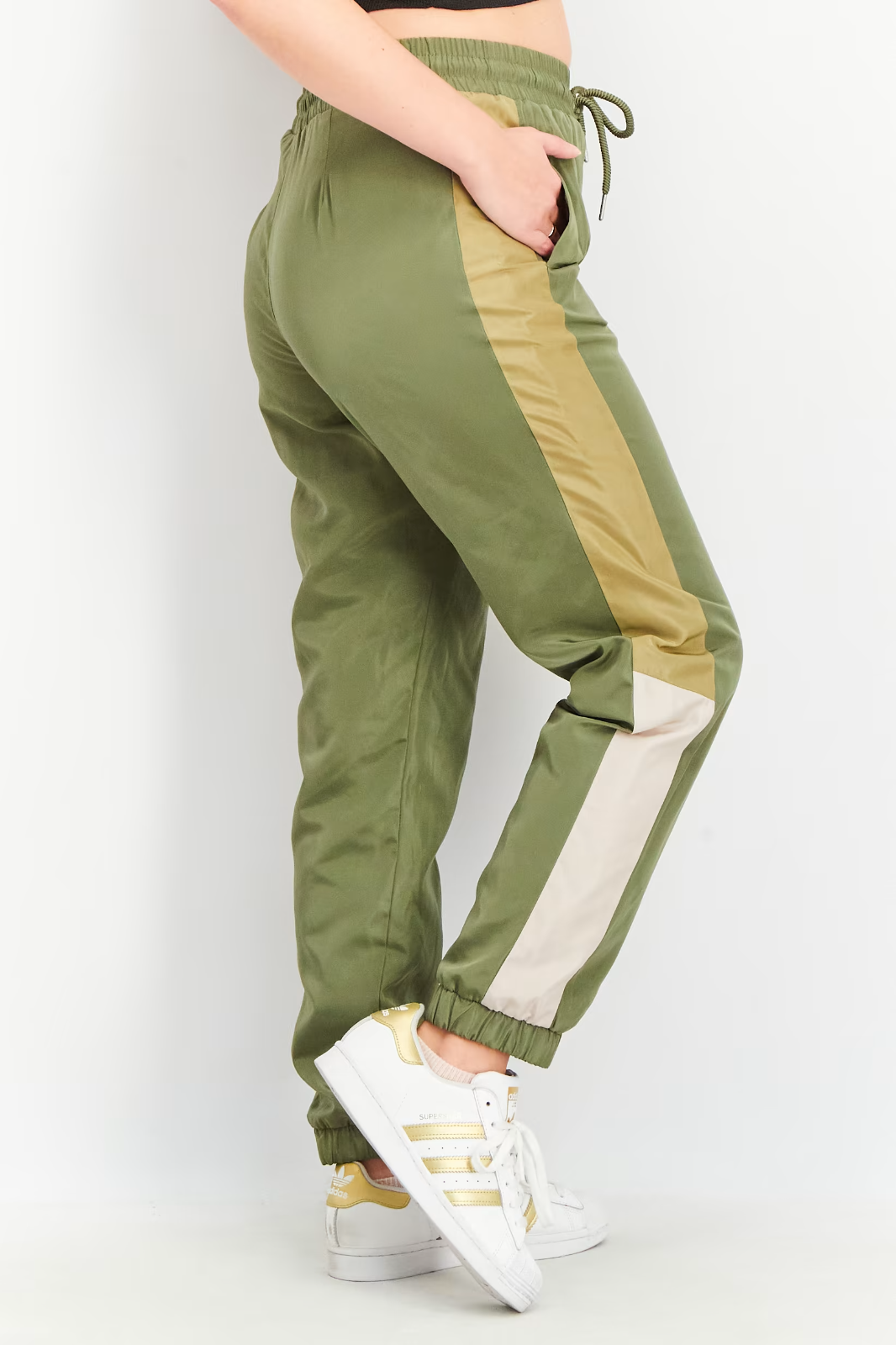 Calvin Klein Performance Calvin Logo Colorblock Smocked Waistband Jogger Small