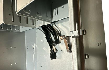 Silverstone 4U rackmount Server Case W/ six 5.25" Drive Bays, SST-RM41-506 -READ