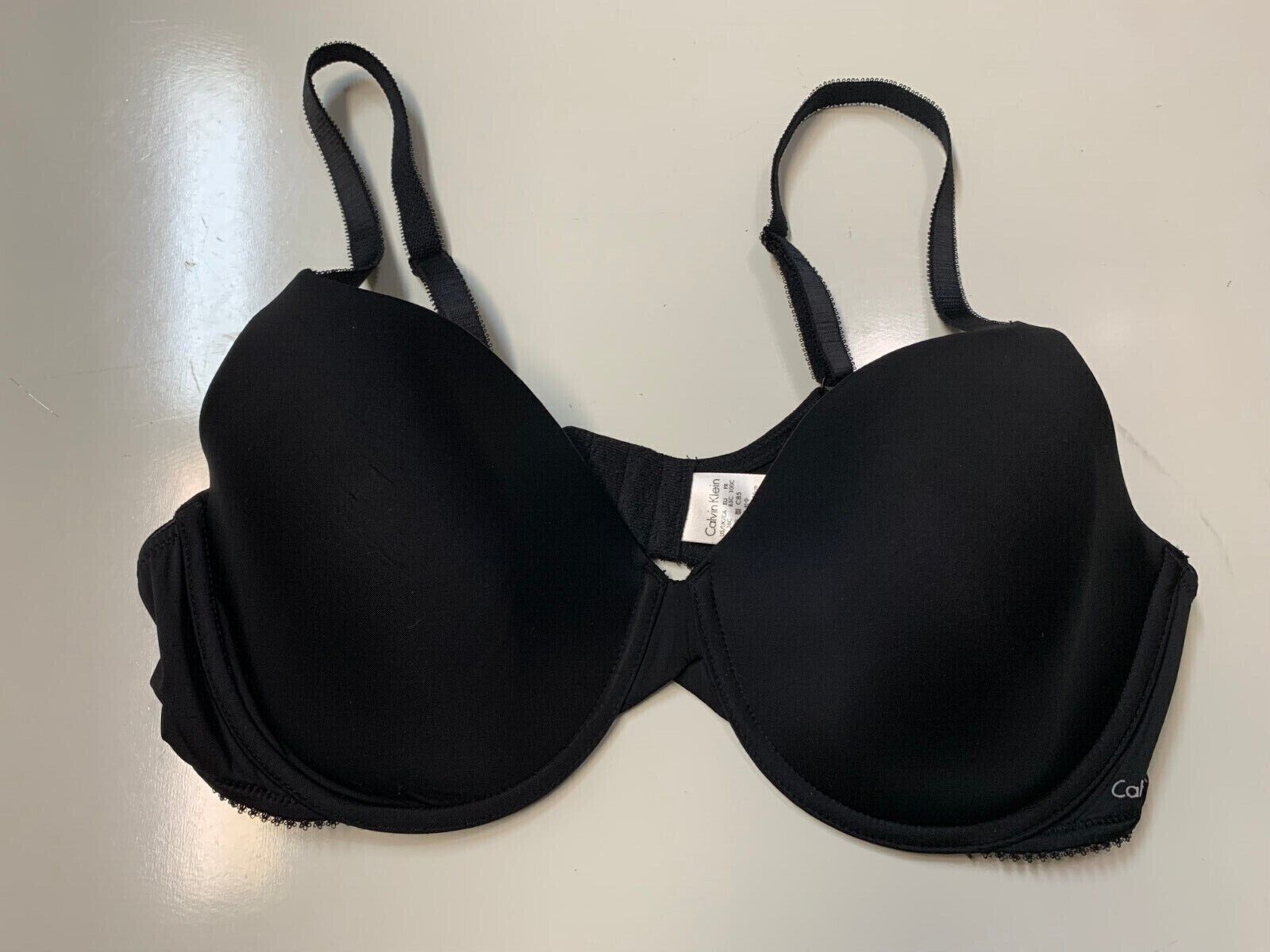 Calvin Klein Women's Perfectly Fit Push Up Plunge Memory Touch Bra, Black, 38C