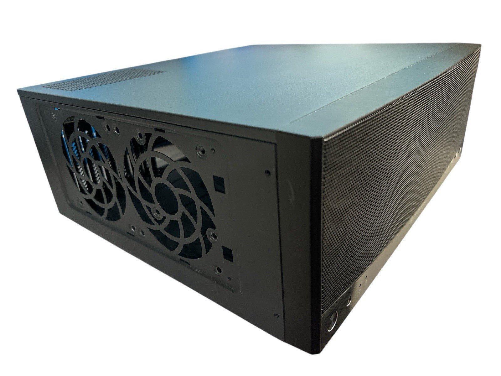 SilverStone Compact ATX Home Theater PC HTPC Case with 240mm Radiator Support