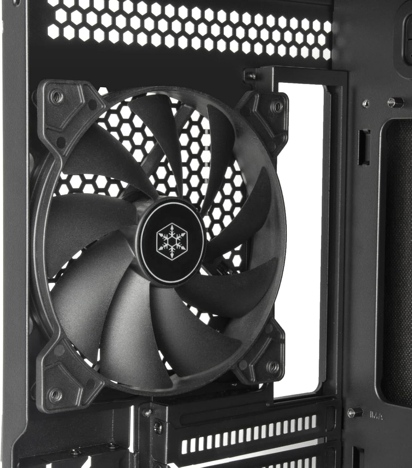 SilverStone SETA Q1 Silent Mid Tower Case with Soundproofing SST-SEQ1B (READ)