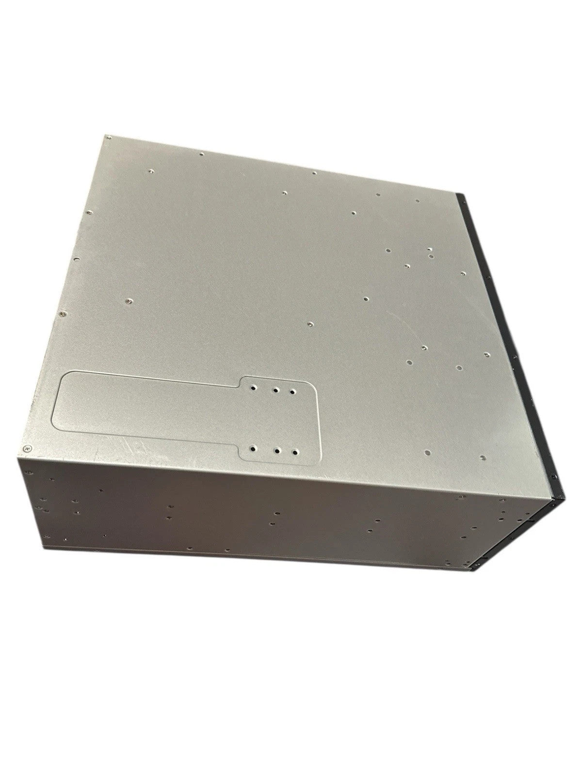 Silverstone 4U rackmount Server Case W/ six 5.25" Drive Bays, SST-RM41-506 -READ