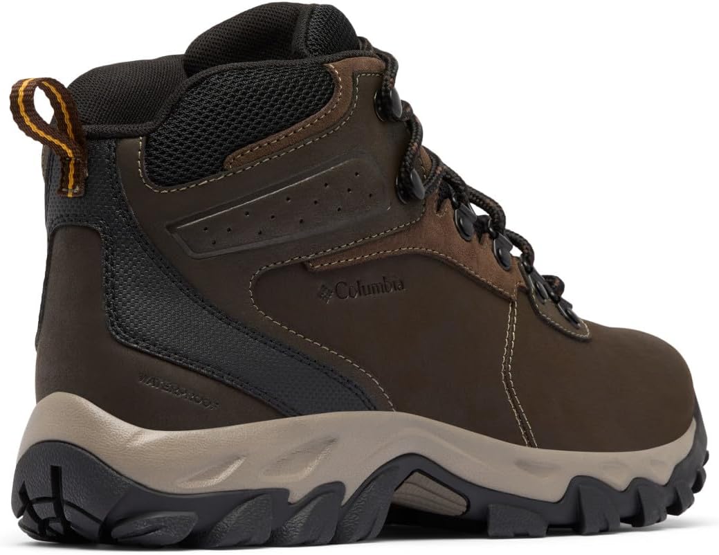 Columbia Men's Newton Ridge Plus II Waterproof Hiking Boot