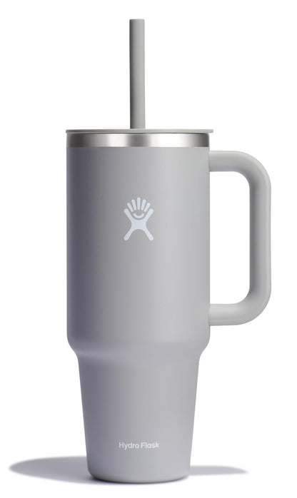 Hydro Flask 32 Oz Travel Tumbler with Handle, Lid and Straw - Insulated Stainless Steel in Holiday Punch