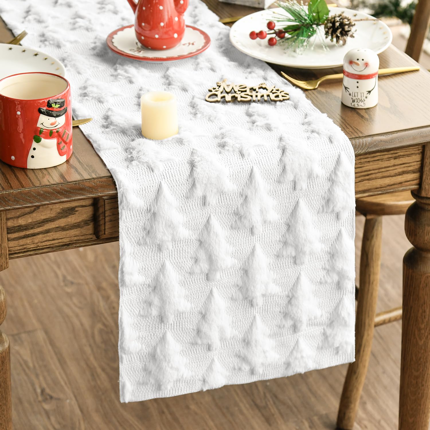 Artoid Mode Christmas Trees Green Soft Plush Faux Fur Jacquard Christmas Table Runner, Holiday Kitchen Dining Table Decoration for Home Party Decor 13x72 Inch