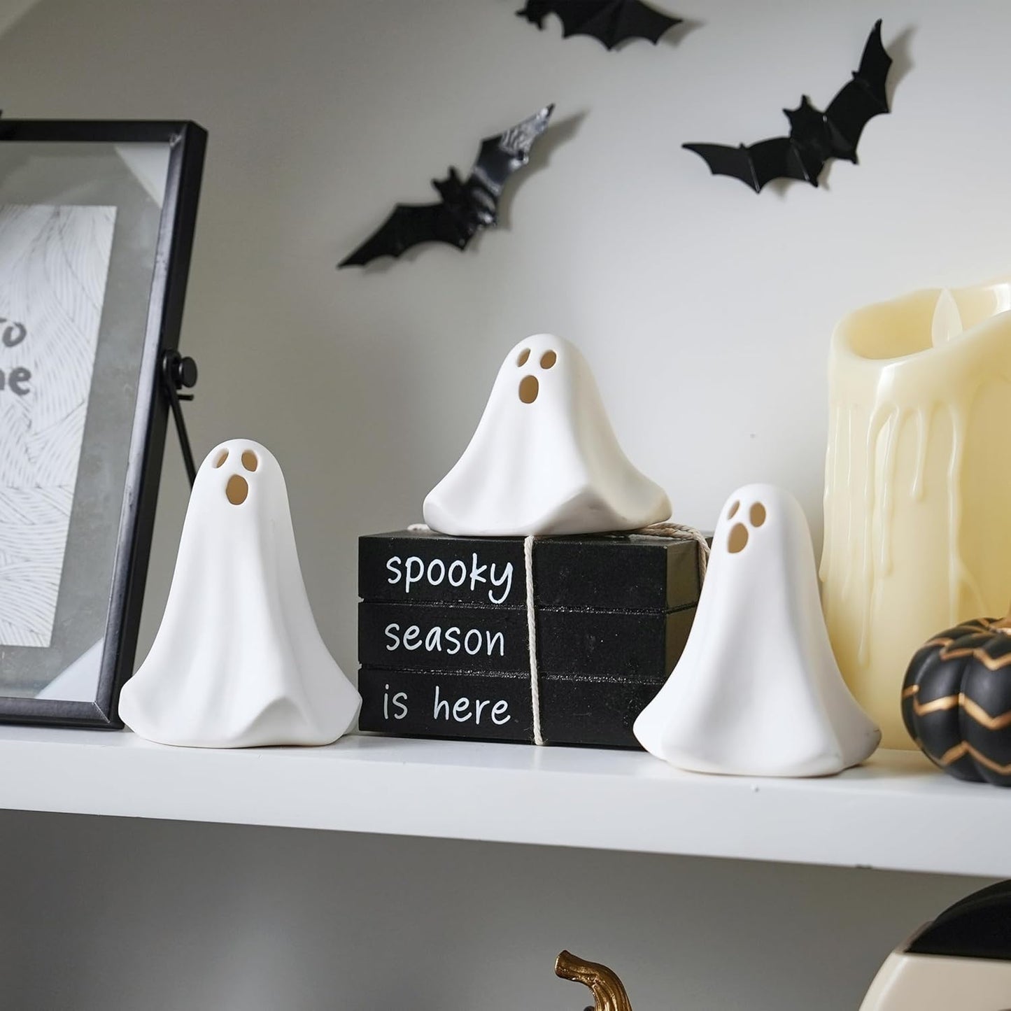 Ceramic Ghost Decor, 3Pcs Light Up Ghosts for Indoor Halloween Decorations, Battery Powered White Mini Ghost Figurines with LED for Spooky Halloween, Home Tabletop Shelf Centerpieces