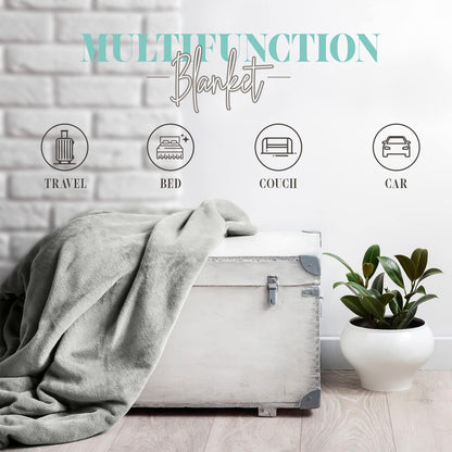 Elegant Comfort Reversible and Ultra-Plush Flannel Fleece-Winter Christmas Sherpa Throw- Lightweight Soft and Cozy-Holiday Decorative Throw, Perfect for Lounging, 50 x 60 inches, Emerald Green Deer