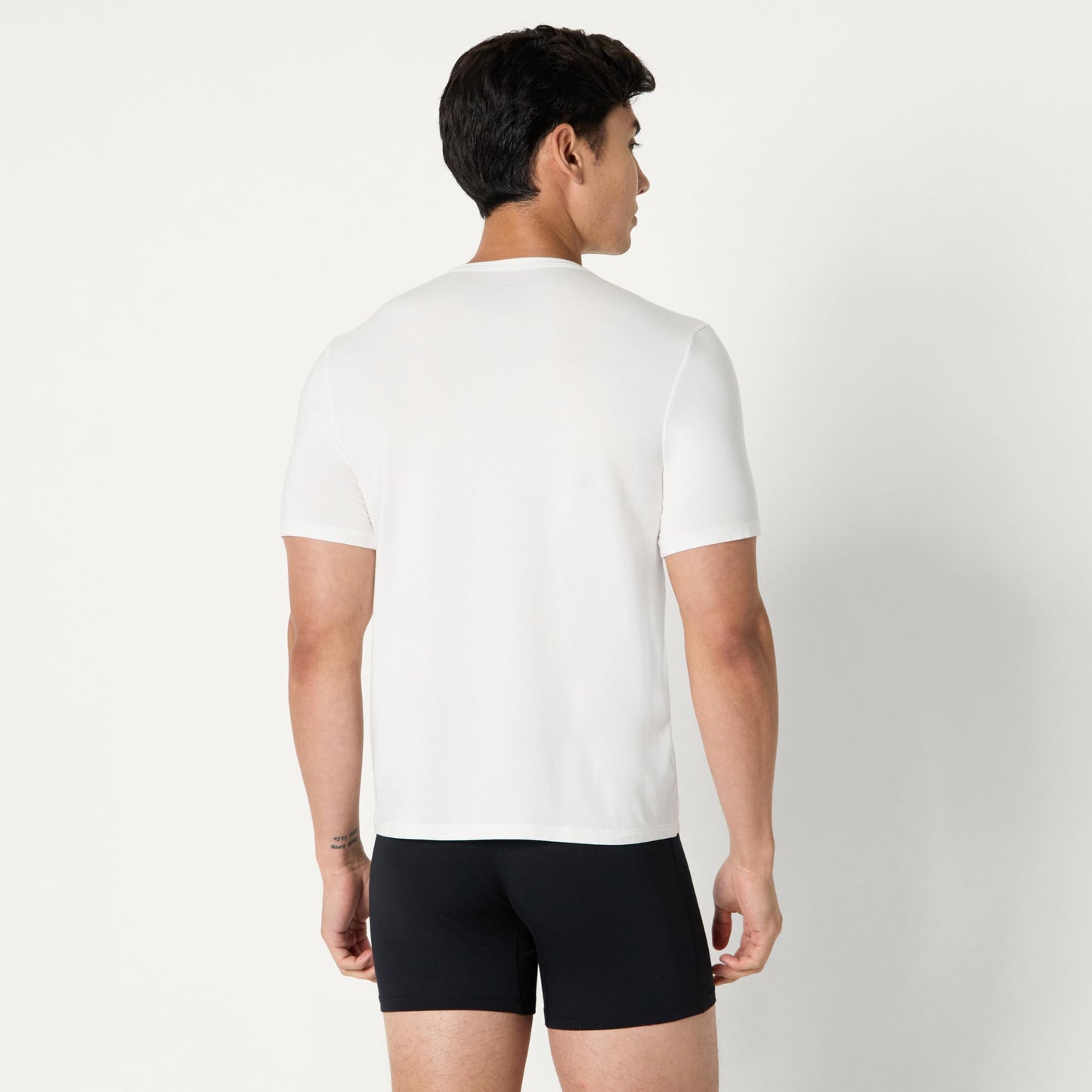 Amazon Essentials Mens Short Sleeve Super Soft Modal Undershirt