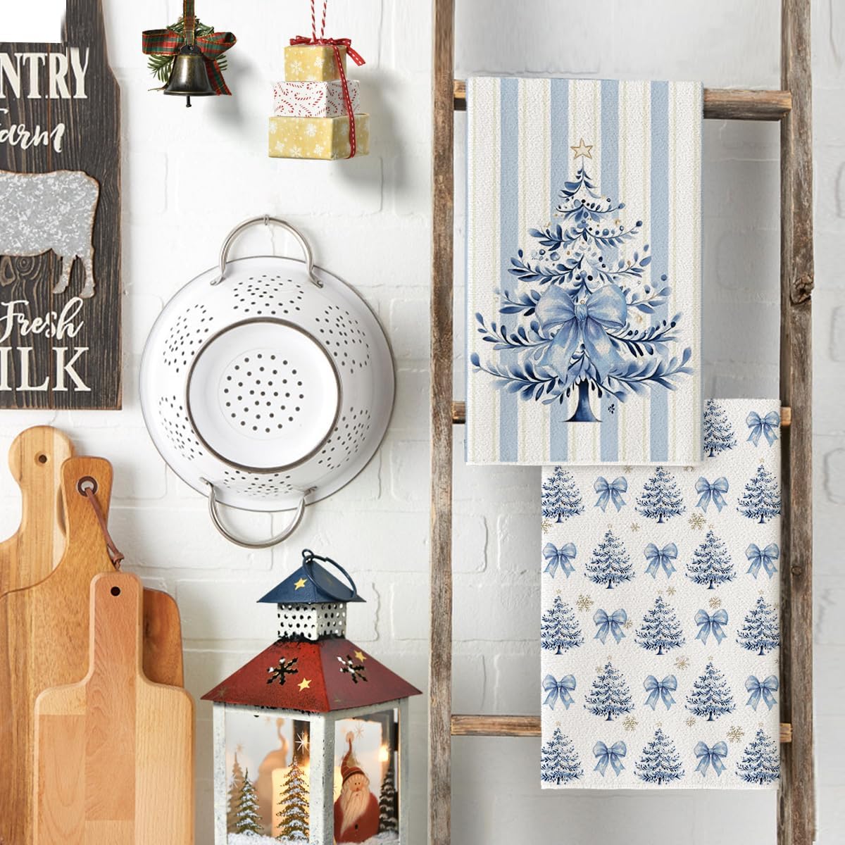 Artoid Mode Blue Porcelain Ornaments Xmas Tree Christmas Kitchen Towels Dish Towels, 18x26 Inch Farmhouse Holiday Winter Decoration Cleaning Set of 4