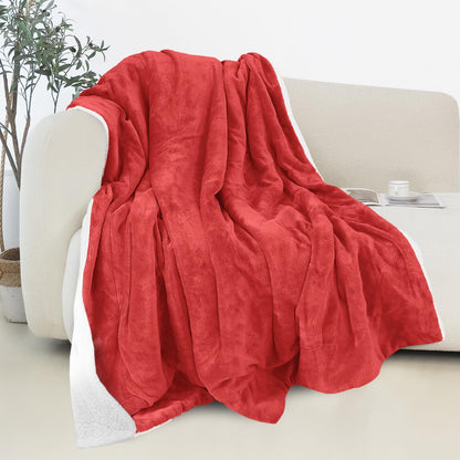 Elegant Comfort Reversible and Ultra-Plush Flannel Fleece-Winter Christmas Sherpa Throw- Lightweight Soft and Cozy-Holiday Decorative Throw, Perfect for Lounging, 50 x 60 inches, Emerald Green Deer