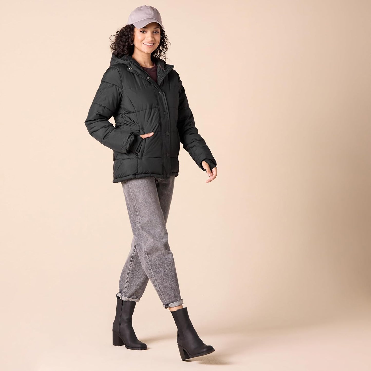 Amazon Essentials Womens Heavyweight Quilted Long-Sleeve Hooded Puffer Coat (Available in Plus Size)