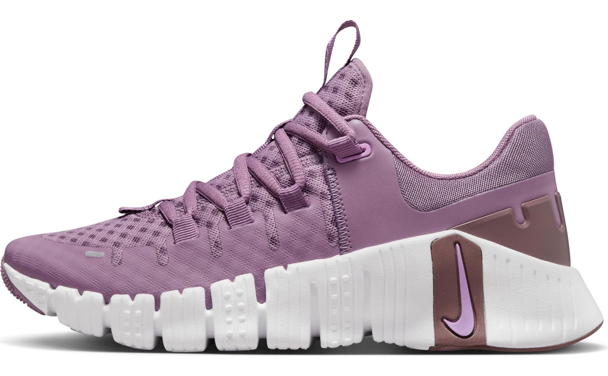 Nike Women's Free Metcon 5 Sneaker
