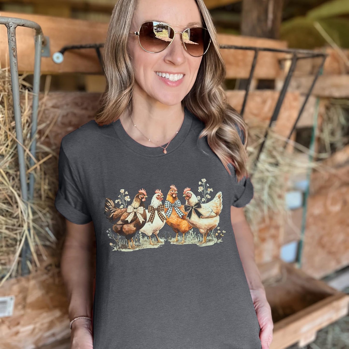 Christmas Chicken Shirt Women: Chicken Mom Tshirt Chicken Lover Cute Animal Graphic Tee Country Farm Holiday Tops