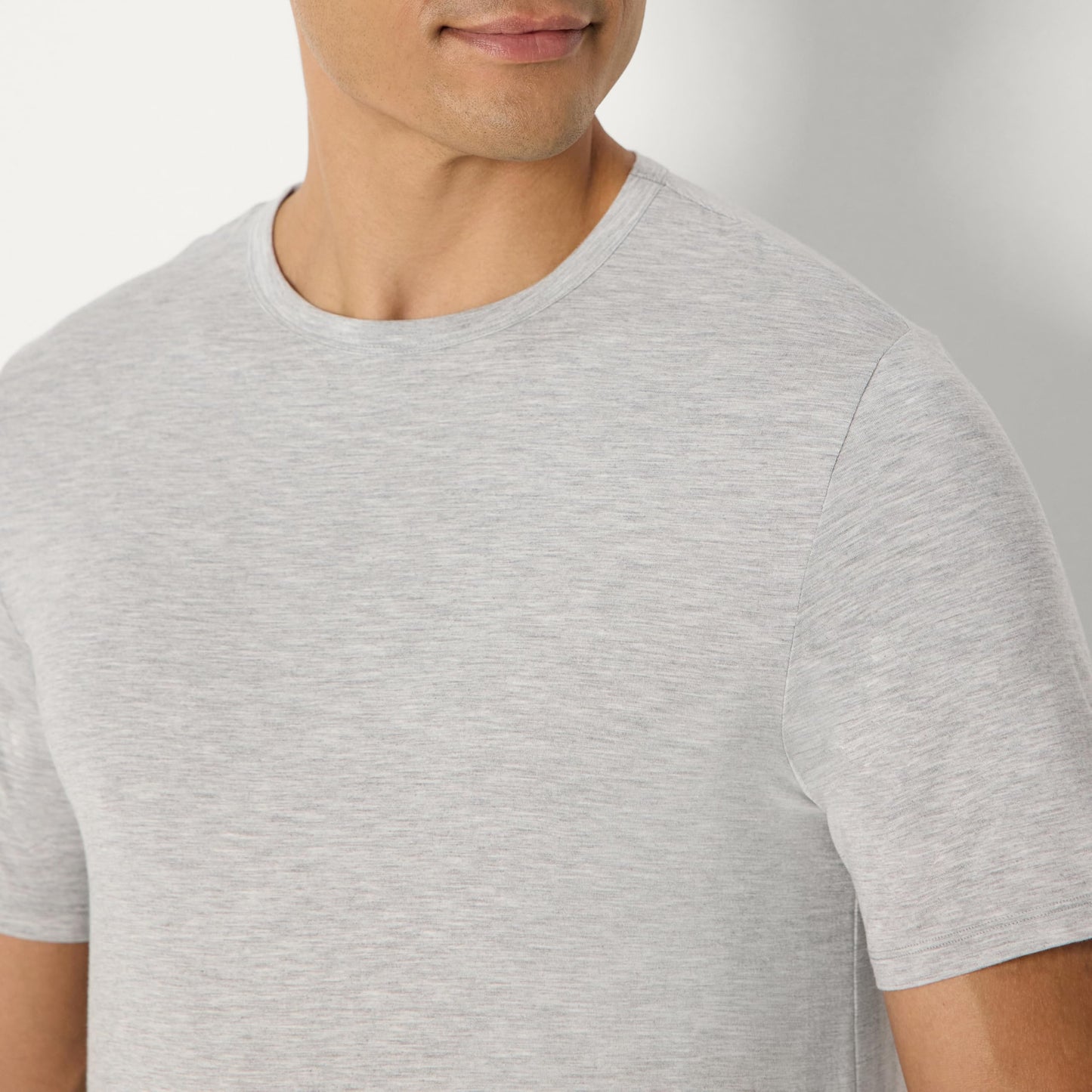 Amazon Essentials Mens Short Sleeve Super Soft Modal Undershirt