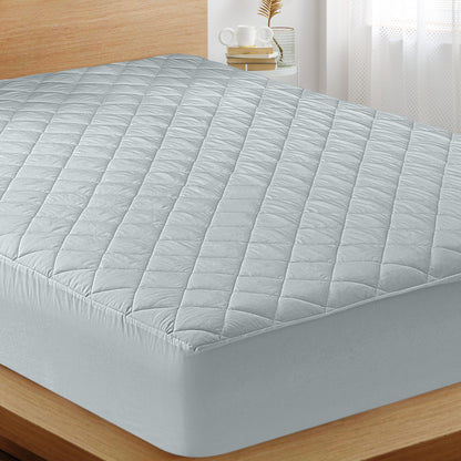 Utopia Bedding Quilted Fitted Mattress Pad, Queen Size, Elastic Fitted Mattress Topper Protector and Cover Stretches up to 16 Inches Deep, Machine Washable (White)