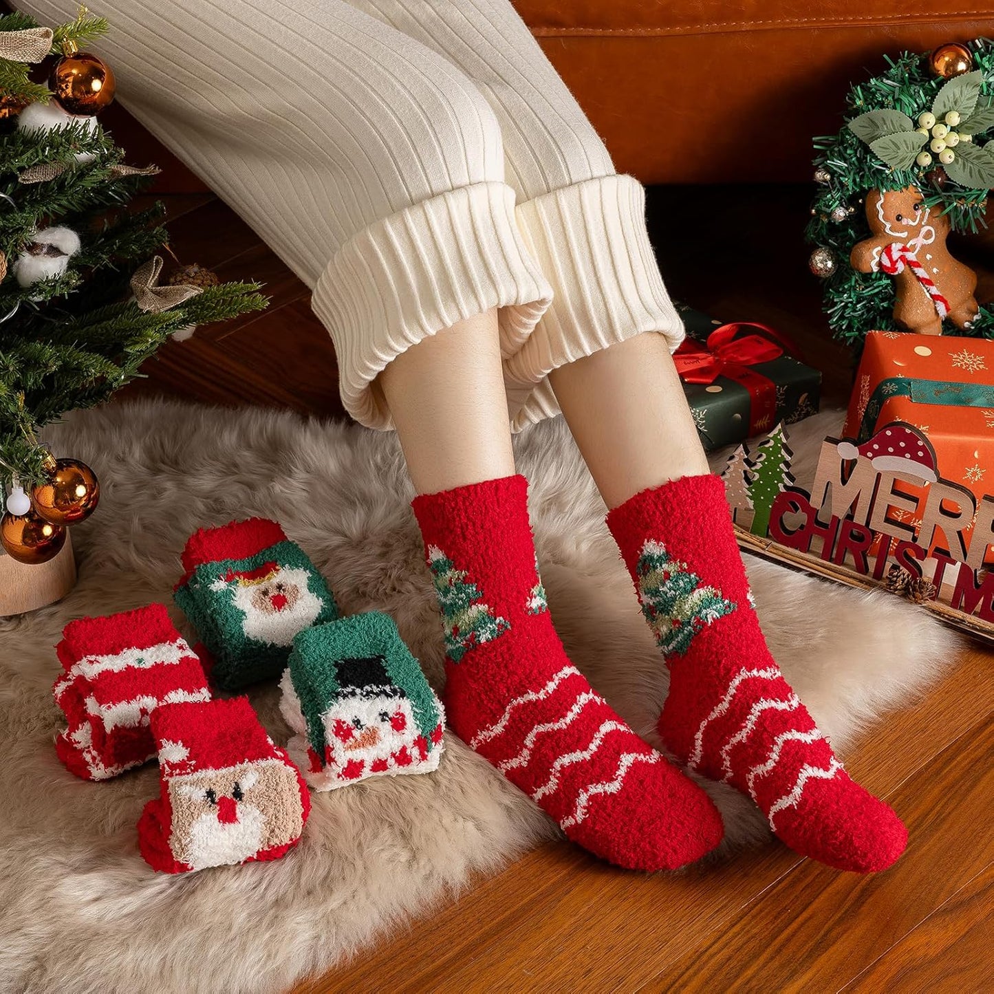 Pleneal Fuzzy Socks for Women - 5 Pairs Womens Christmas Fuzzy Socks, Warm Winter Fluffy Sock Christmas Accessories