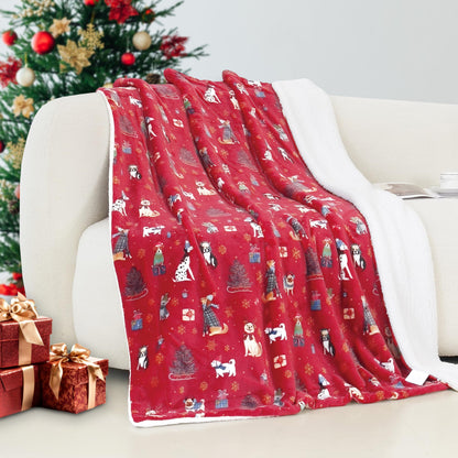 Elegant Comfort Reversible and Ultra-Plush Flannel Fleece-Winter Christmas Sherpa Throw- Lightweight Soft and Cozy-Holiday Decorative Throw, Perfect for Lounging, 50 x 60 inches, Emerald Green Deer