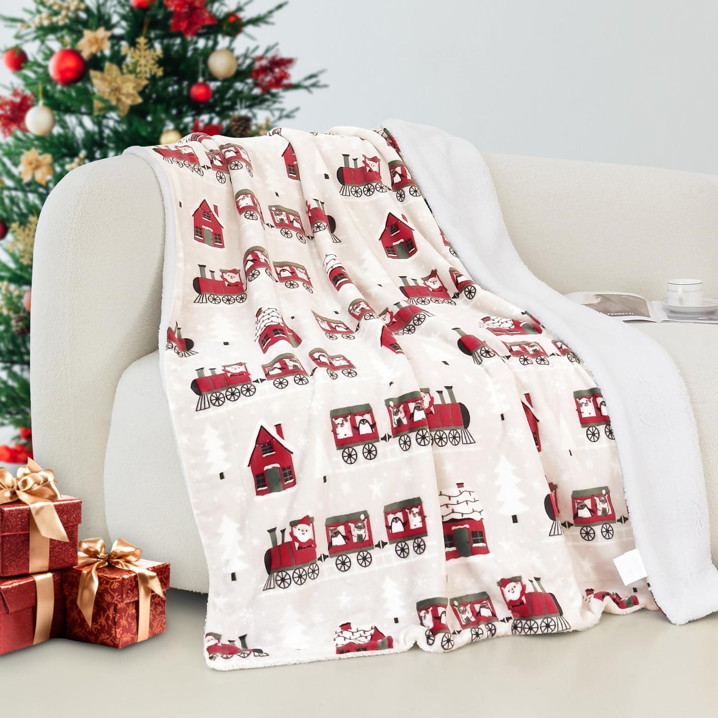 Elegant Comfort Reversible and Ultra-Plush Flannel Fleece-Winter Christmas Sherpa Throw- Lightweight Soft and Cozy-Holiday Decorative Throw, Perfect for Lounging, 50 x 60 inches, Emerald Green Deer