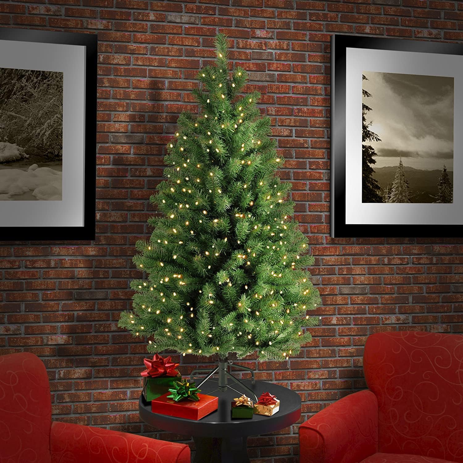 National Tree Company 4.5 ft Pre-Lit North Valley Spruce Artificial Christmas Tree, 200 Clear Lights, 398 Tips, Includes Stand, Green