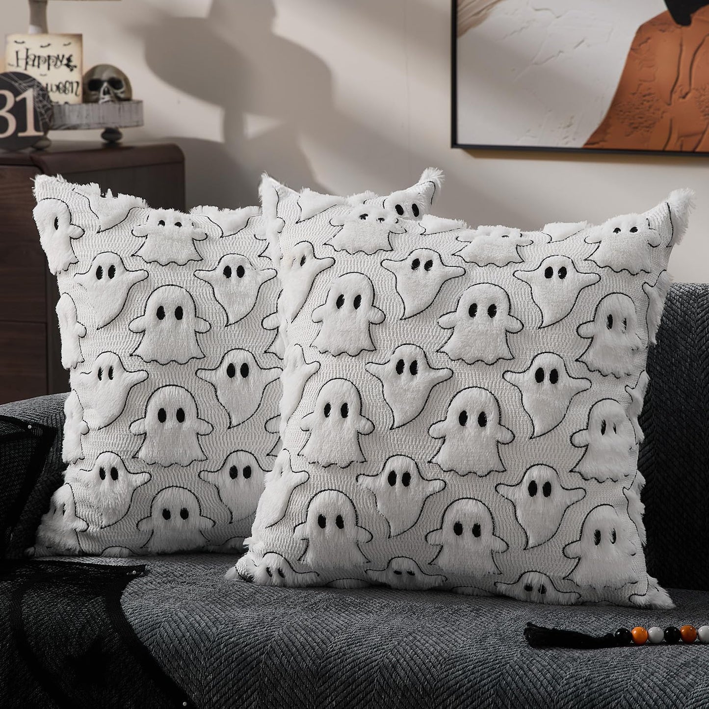 DFXSZ Halloween Pillow Covers 18x18 inch Set of 2 White Ghost Throw Pillow Cases Soft Plush Faux Fur Wool Couch Cushion Case for Chair Sofa Bedroom Living Room Home Decor PTK03A18