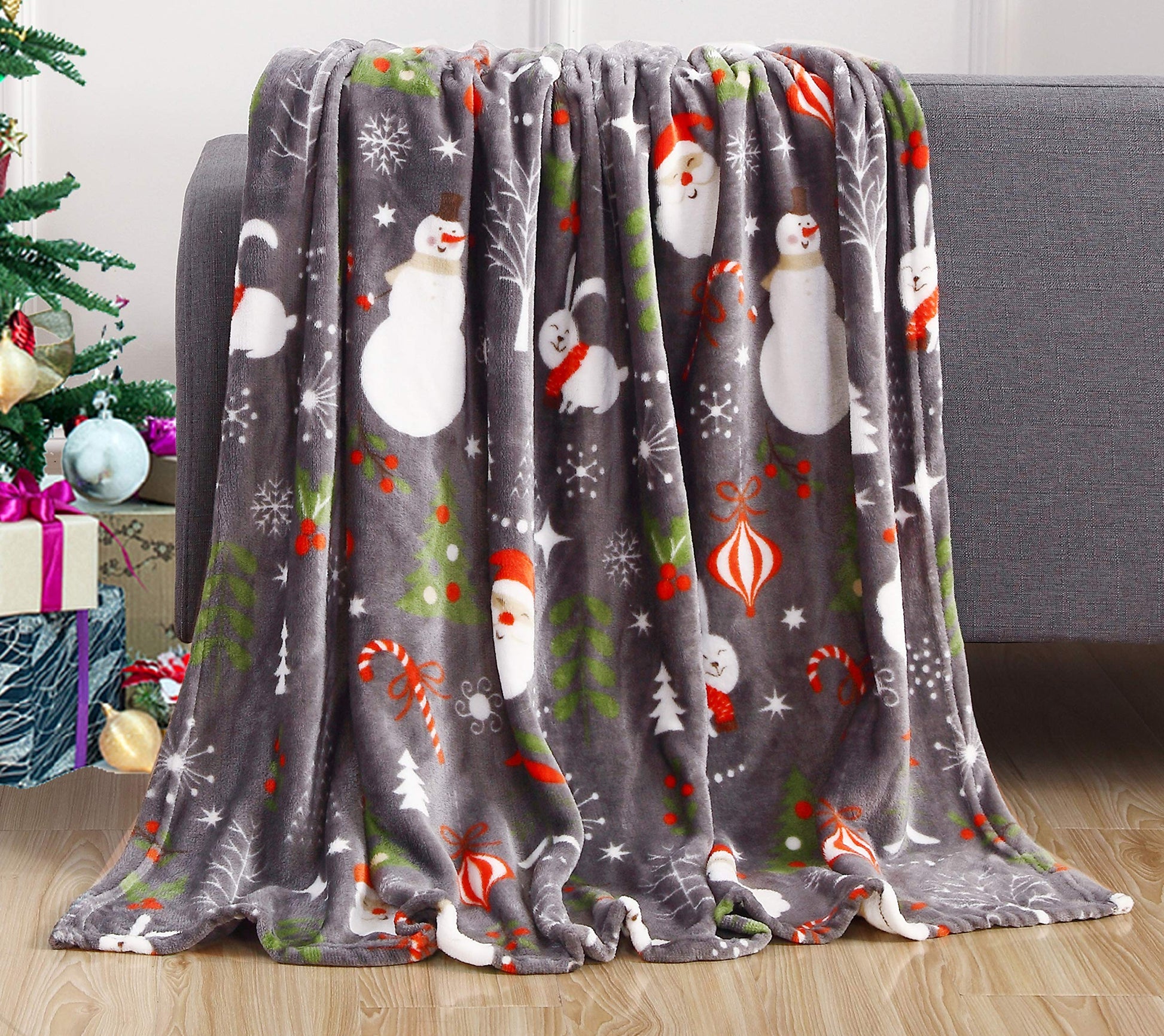 Elegant Comfort Luxury Velvet Super Soft Christmas Prints Fleece Blanket-Holiday Theme Home Décor Fuzzy Warm and Cozy Throws for Winter Bedding, Couch and Gift, 50 x 60 inch, Burgundy Reindeer
