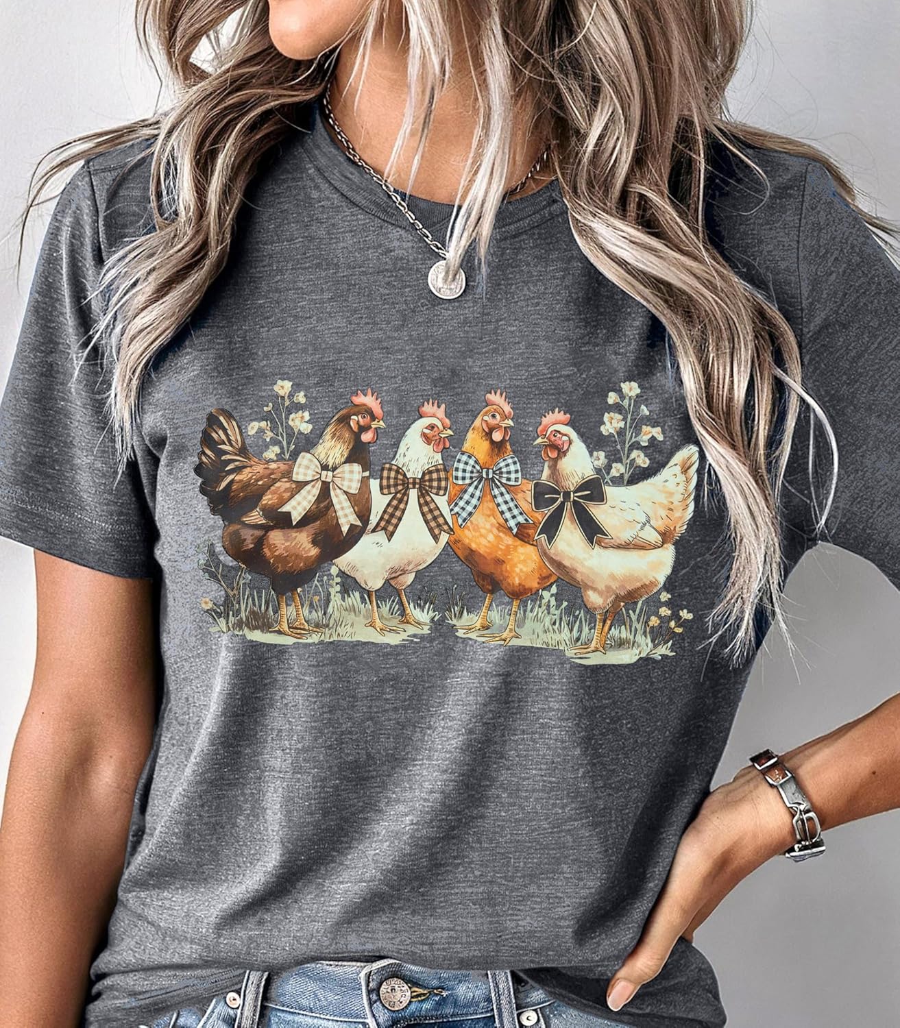 Christmas Chicken Shirt Women: Chicken Mom Tshirt Chicken Lover Cute Animal Graphic Tee Country Farm Holiday Tops