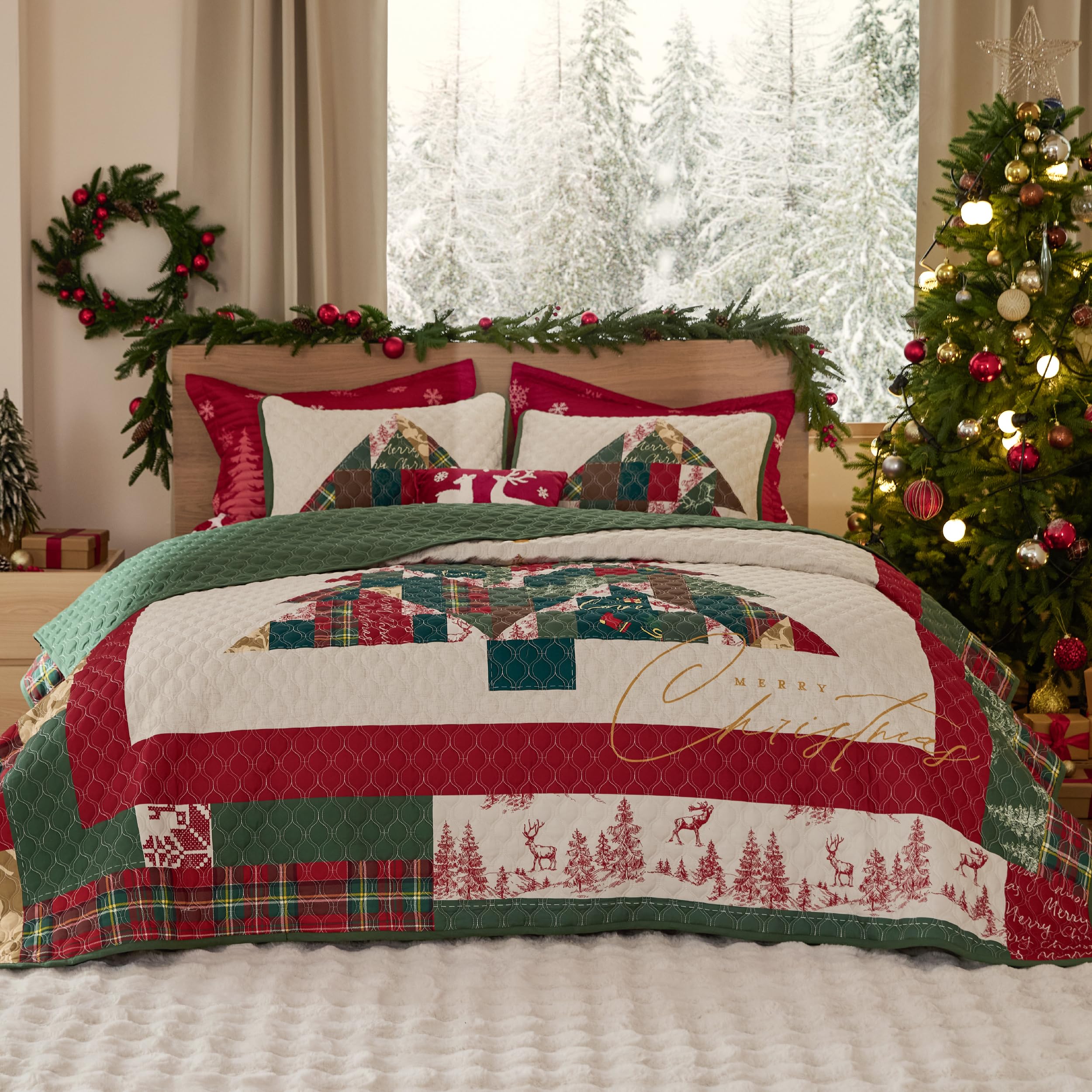 Bedsure Christmas Quilt Queen Size - Red Quilts for Queen Size Bed, Multicolor Patchwork Printed Pattern Christmas Bedding, Soft Lightweight Coverlet Bedspread (90"x96")