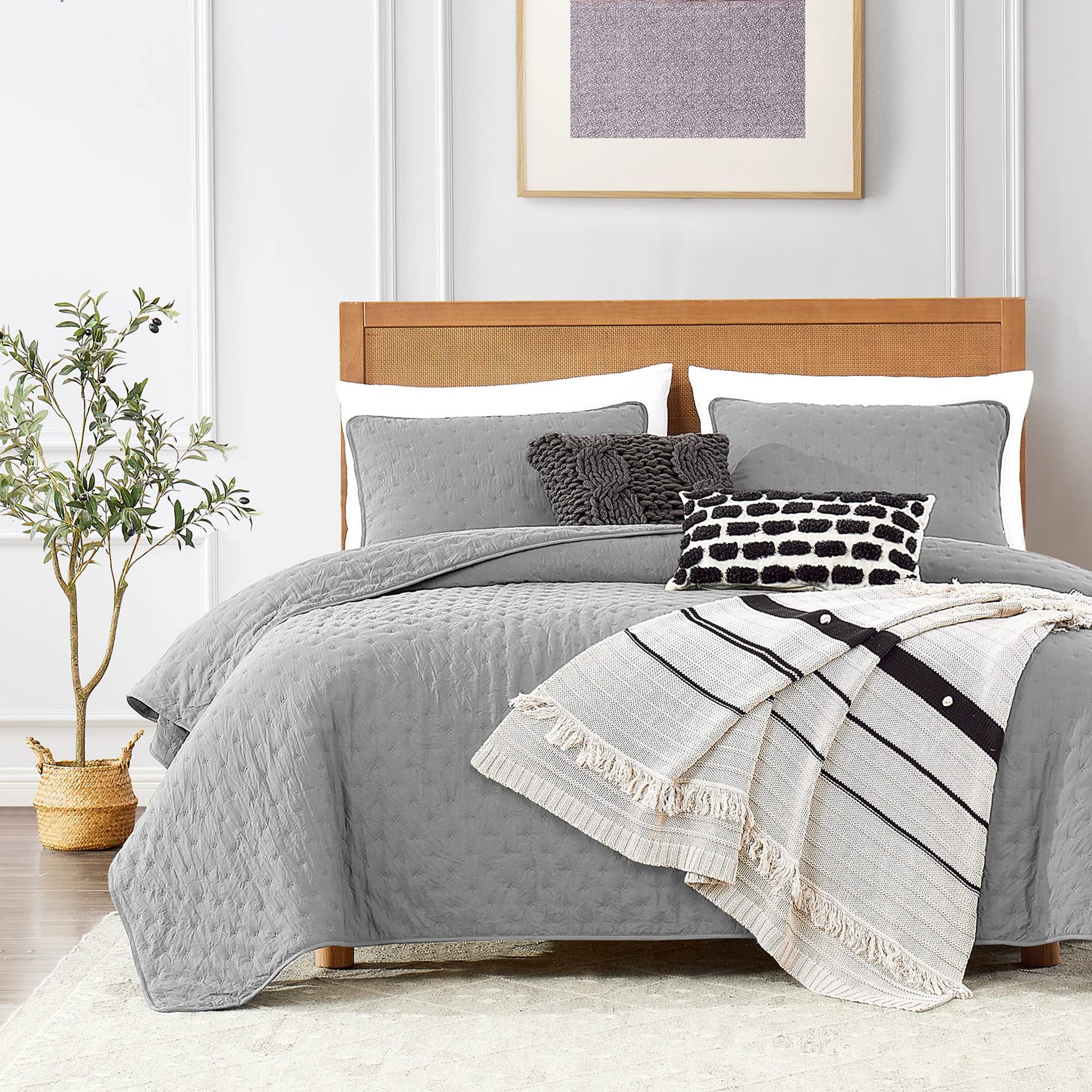 ROARINGWILD Ivory Queen Size Quilt Bedding Sets with 2 Pillow Shams, Full Cream Lightweight Soft Bedspread Coverlet, Thin Comforter Bed Cover for All Season, 3 Pieces, 90x90 inches