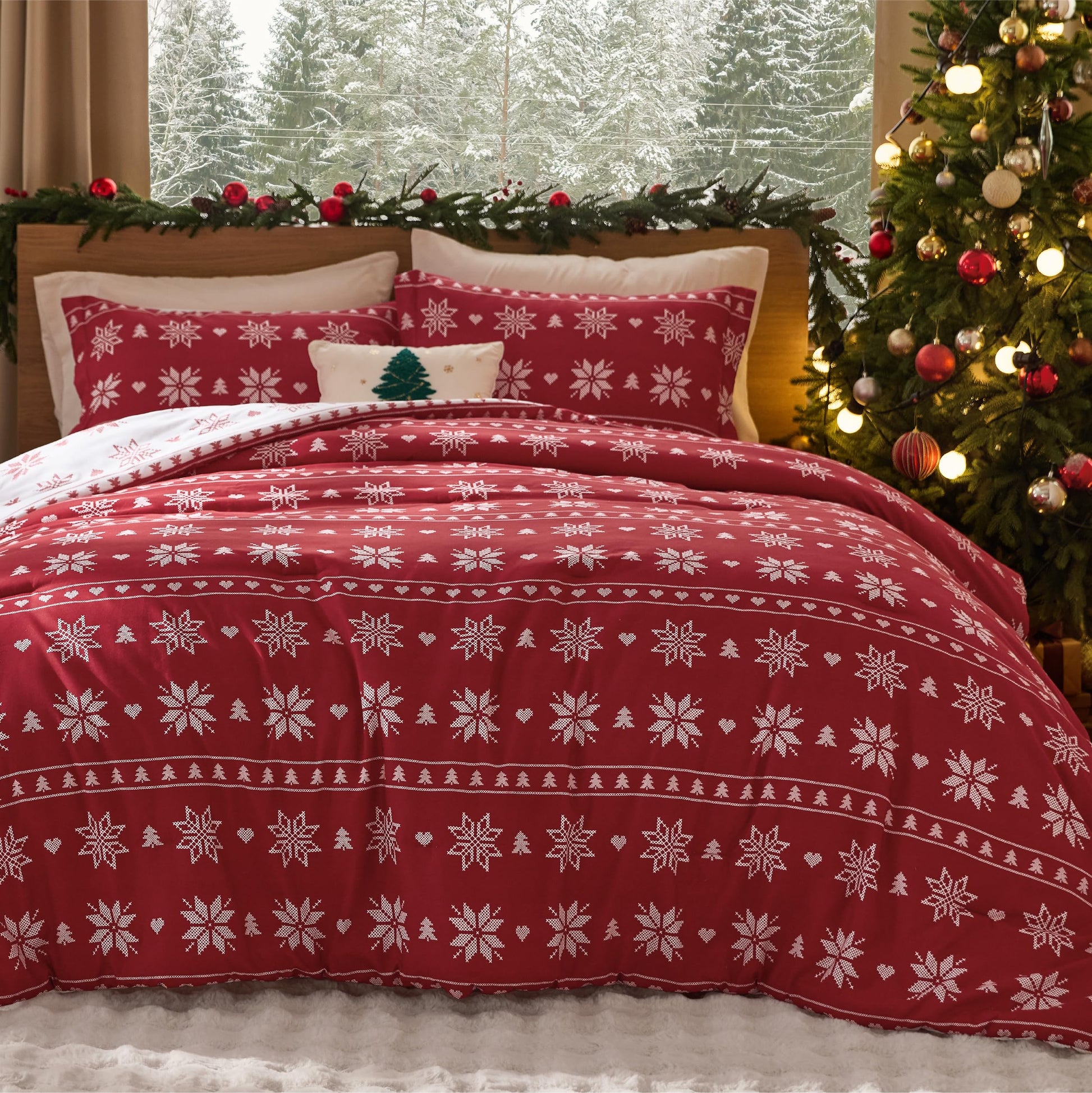 Bedsure Christmas Comforter Set Twin - Christmas Bed Set with Reindeer, Soft Bedding for Holiday, 2 Pieces, 1 Reversible Buffalo Check Printed Comforter and 1 Pillow Sham