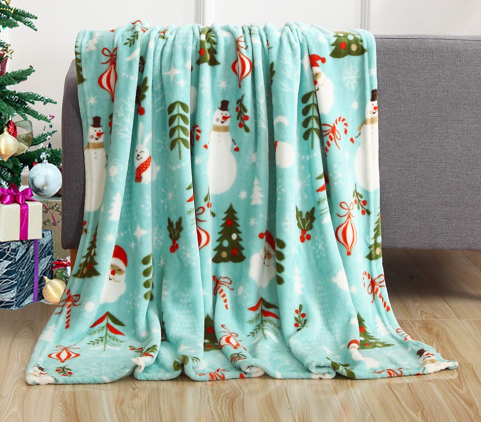 Elegant Comfort Luxury Velvet Super Soft Christmas Prints Fleece Blanket-Holiday Theme Home Décor Fuzzy Warm and Cozy Throws for Winter Bedding, Couch and Gift, 50 x 60 inch, Burgundy Reindeer